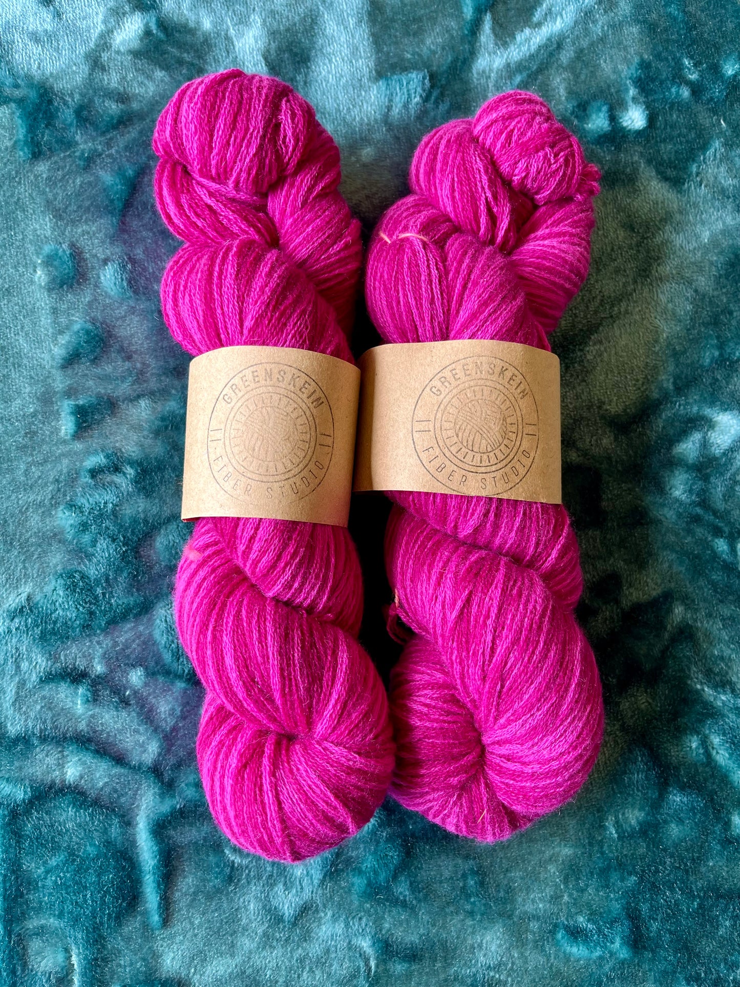 Eco-Luxe 100% Magenta Cashmere