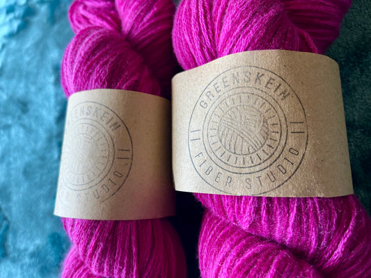 Eco-Luxe 100% Magenta Cashmere