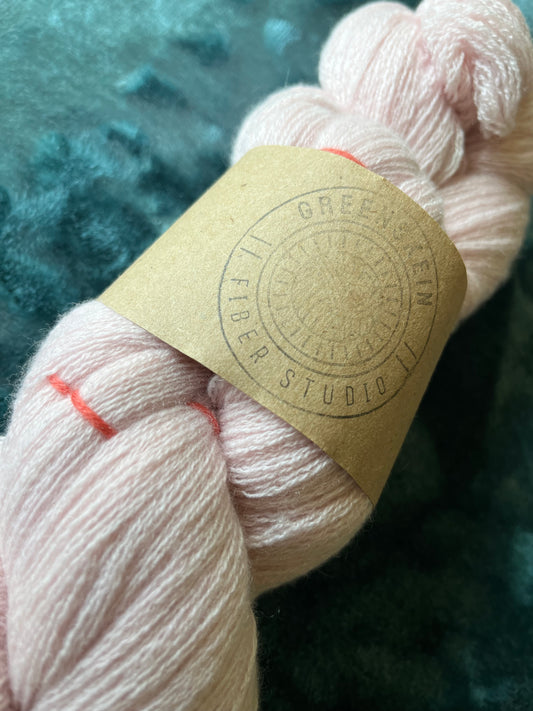 Luxurious 100% Cashmere Yarn - Softest Pink